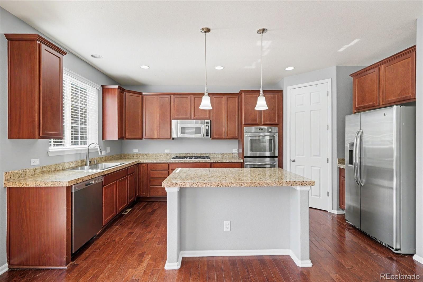 MLS Image #7 for 6340 s langdale way,aurora, Colorado
