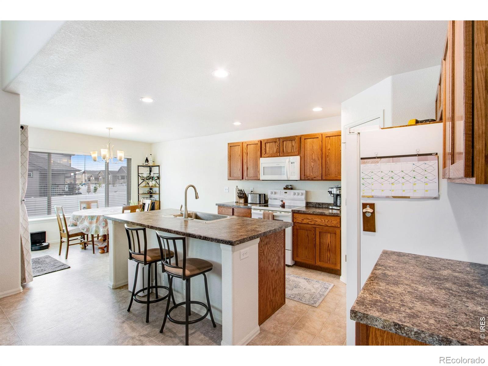 MLS Image #14 for 2671  doe ridge way,johnstown, Colorado