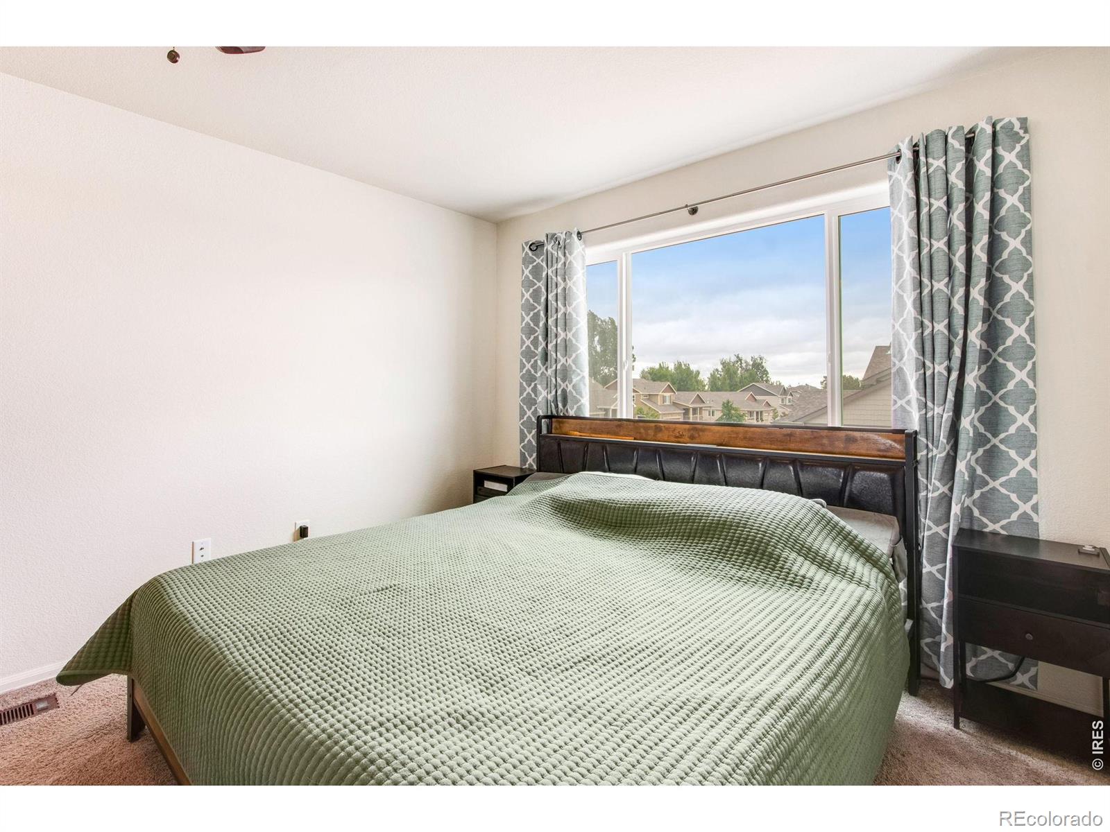 MLS Image #23 for 2671  doe ridge way,johnstown, Colorado