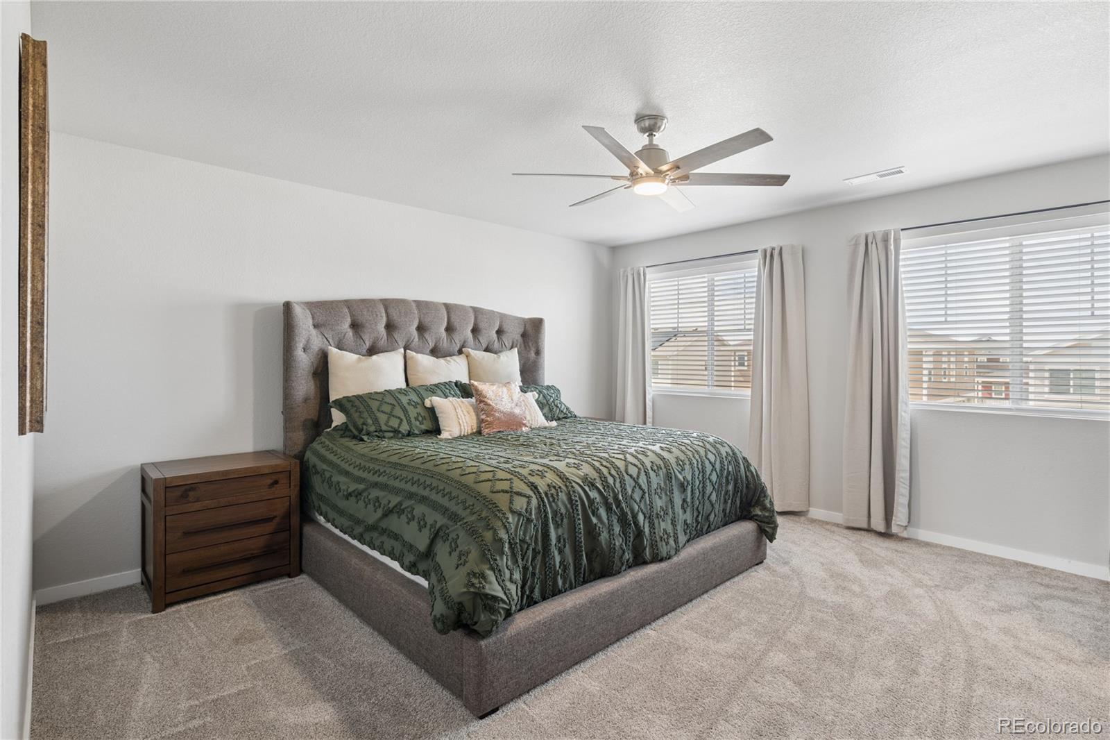 MLS Image #18 for 28401 e 7th place,watkins, Colorado