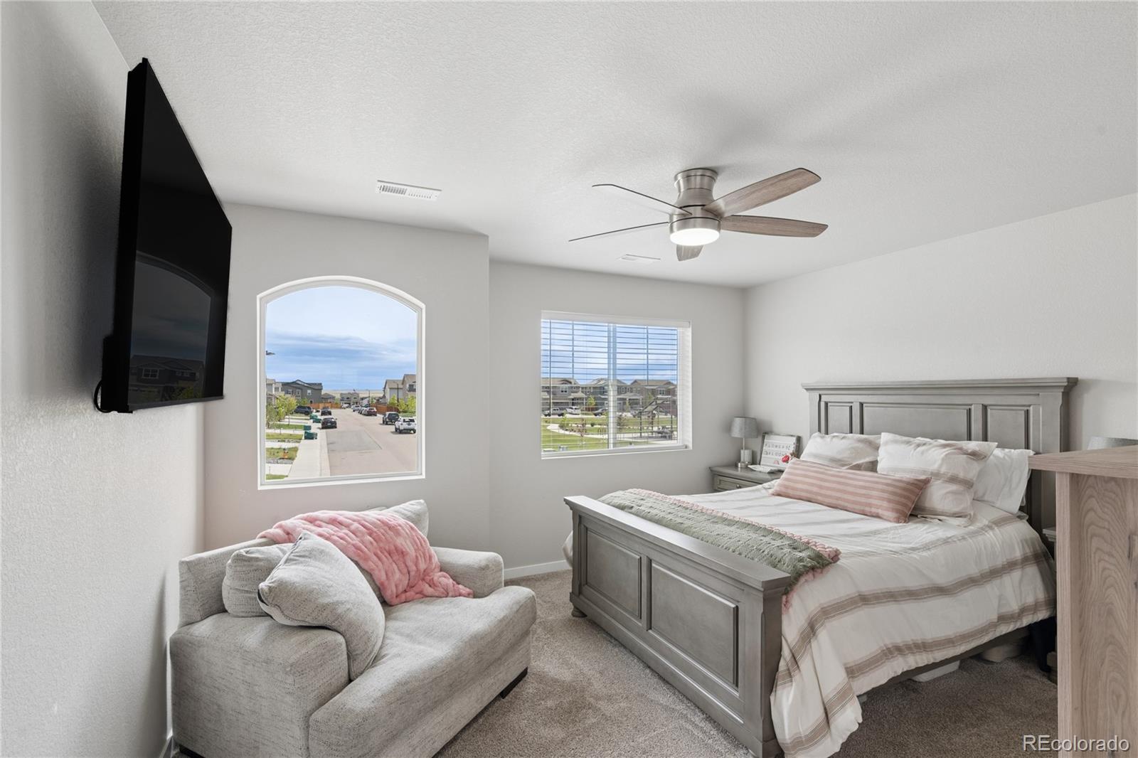 MLS Image #26 for 28401 e 7th place,watkins, Colorado