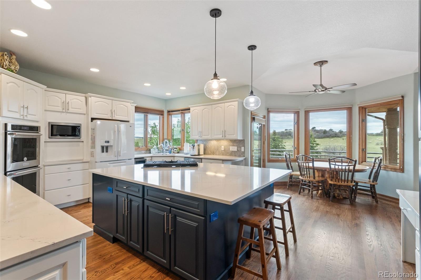 MLS Image #11 for 5324  grimes lane,larkspur, Colorado