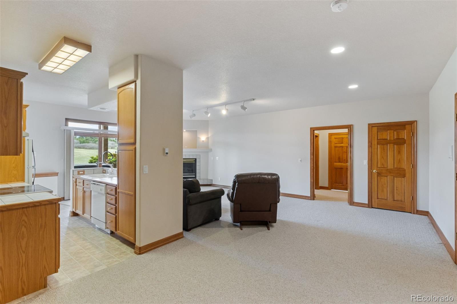 MLS Image #25 for 5324  grimes lane,larkspur, Colorado