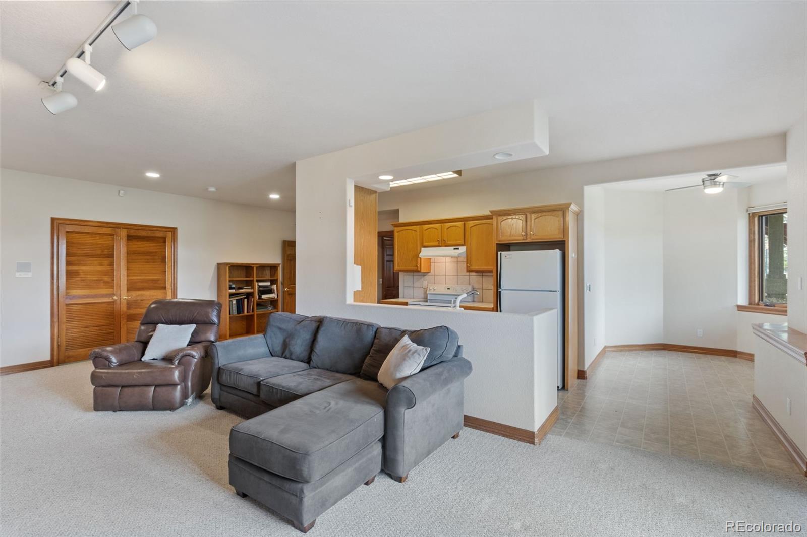 MLS Image #27 for 5324  grimes lane,larkspur, Colorado