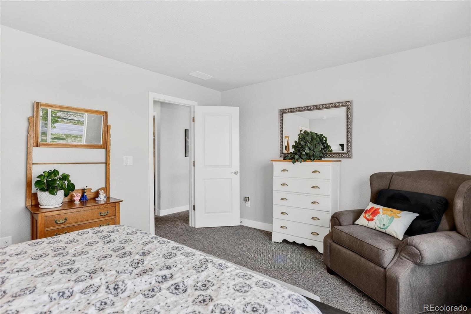MLS Image #33 for 307  mcgregor lane,johnstown, Colorado