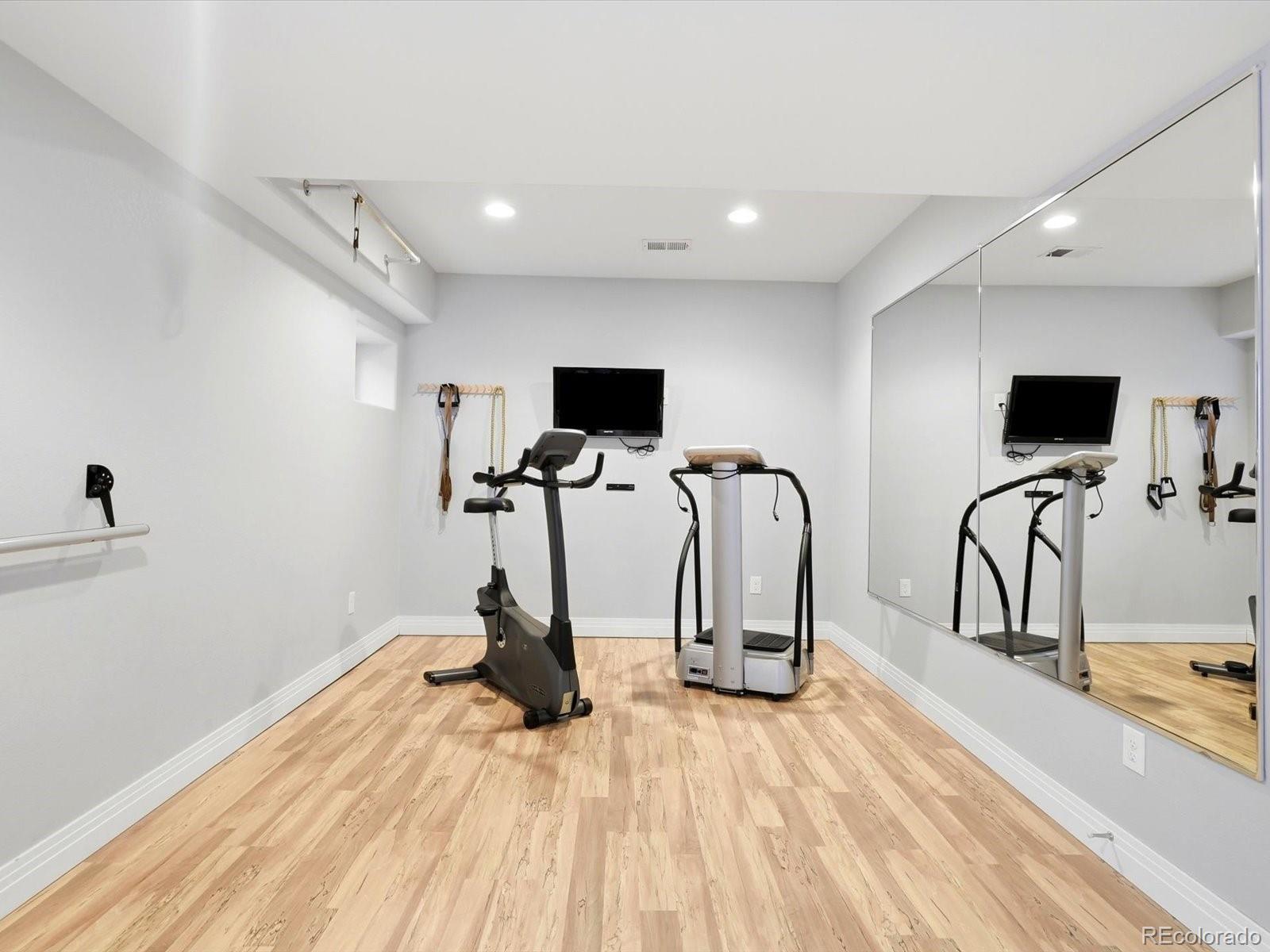 MLS Image #23 for 14802  snowcrest drive,broomfield, Colorado