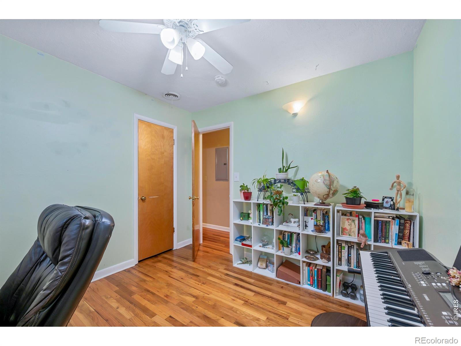 MLS Image #14 for 1709  dale court,fort collins, Colorado