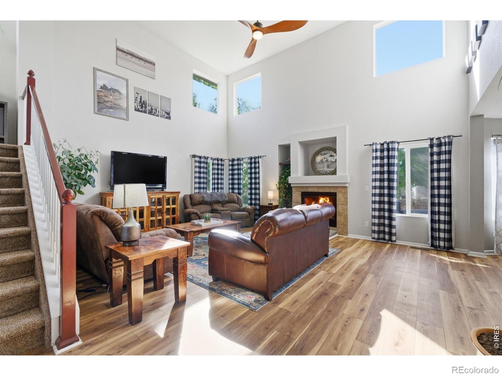 MLS Image #4 for 7472  skyline way,frederick, Colorado