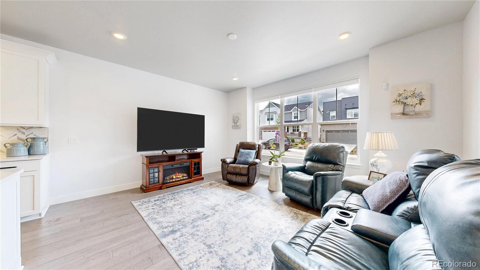 MLS Image #3 for 9787  banner peak street,littleton, Colorado
