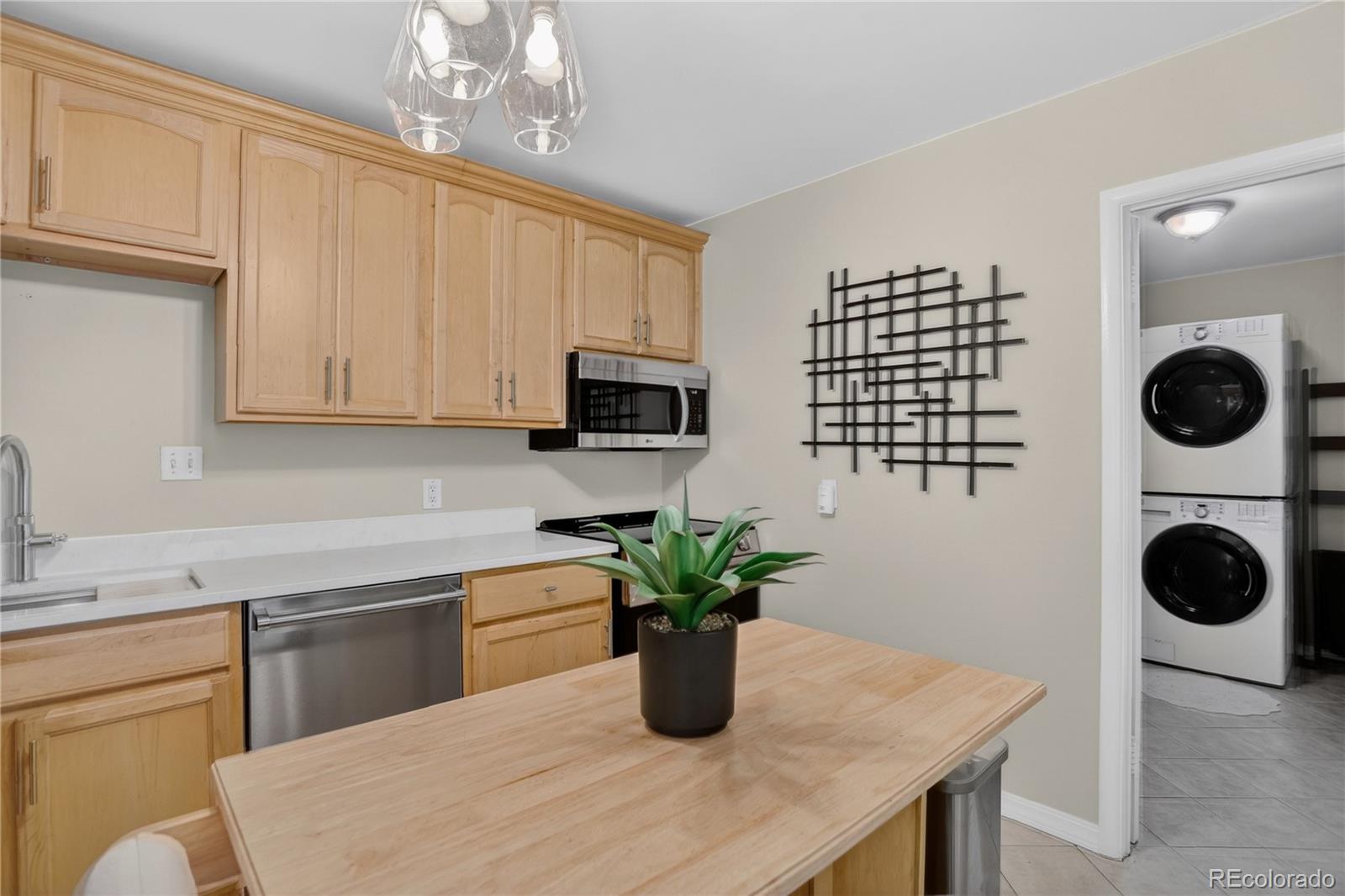 MLS Image #13 for 5173 e eastman avenue,denver, Colorado