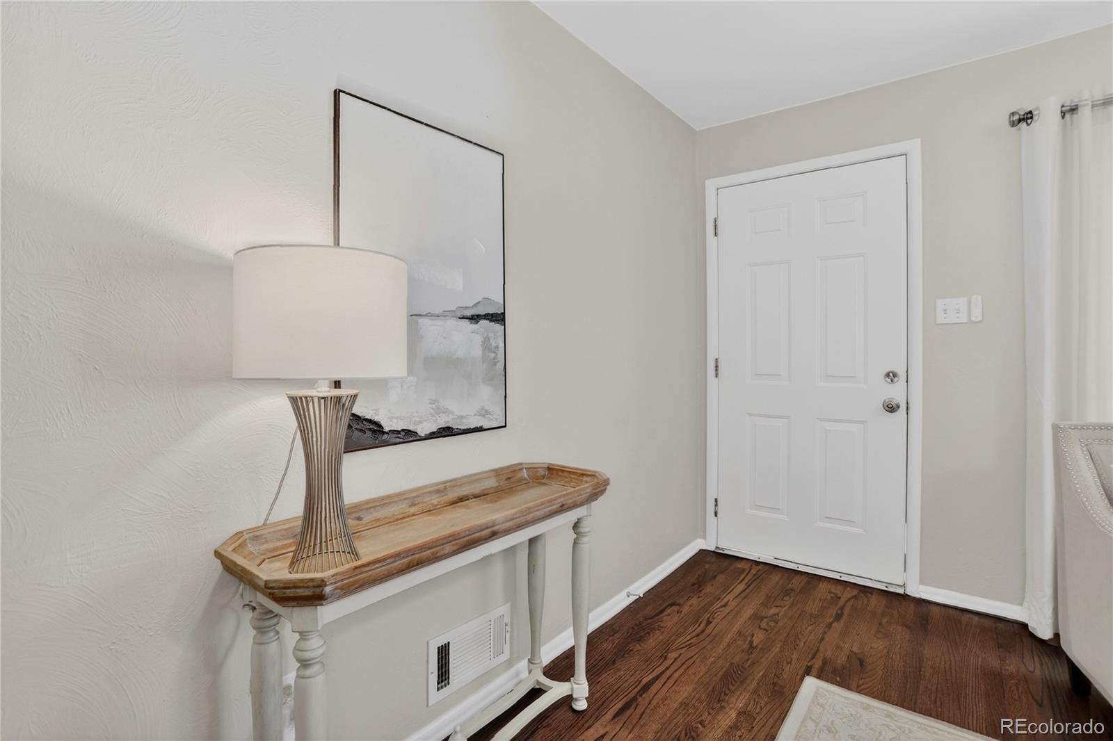 MLS Image #4 for 5173 e eastman avenue,denver, Colorado
