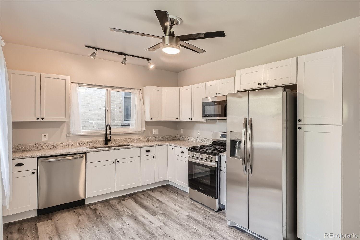 MLS Image #3 for 826 s washington street,denver, Colorado