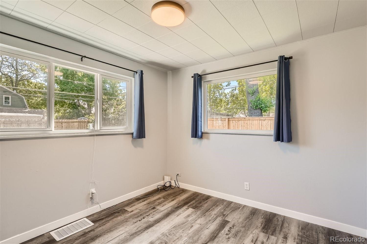 MLS Image #5 for 826 s washington street,denver, Colorado