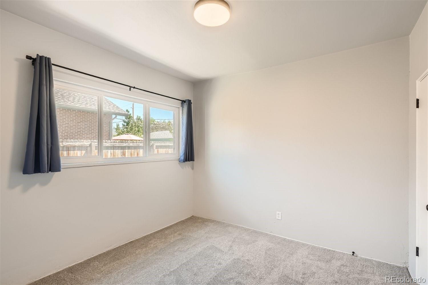 MLS Image #7 for 826 s washington street,denver, Colorado