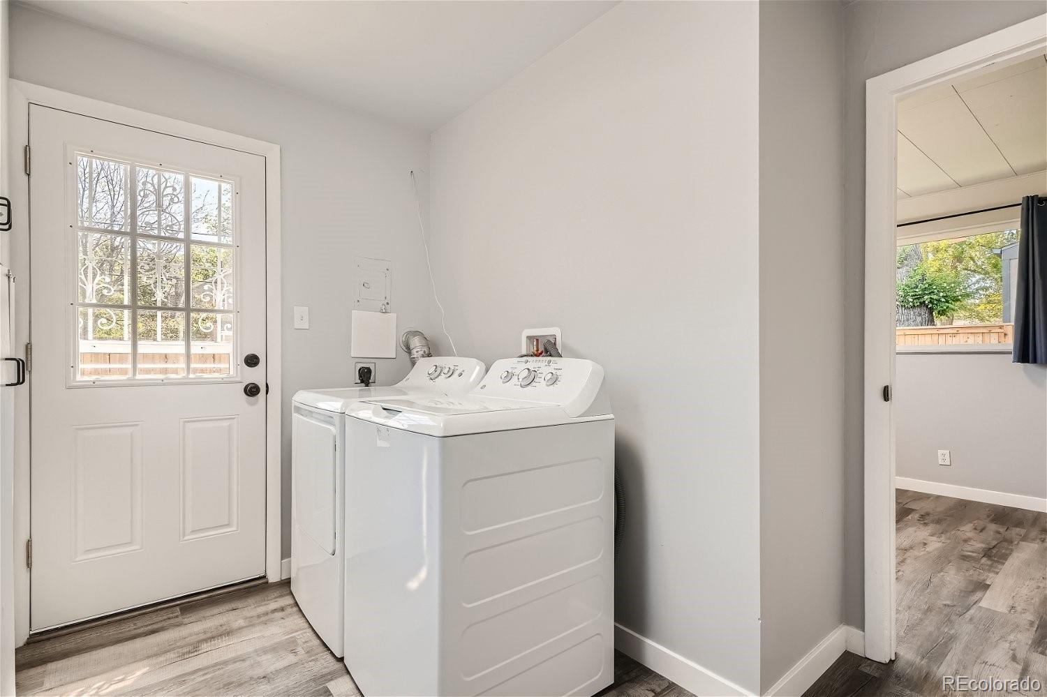 MLS Image #9 for 826 s washington street,denver, Colorado