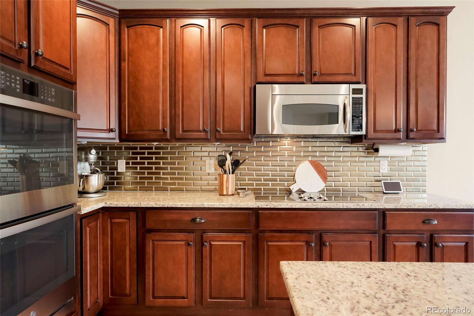 MLS Image #12 for 25341 e ottawa drive,aurora, Colorado