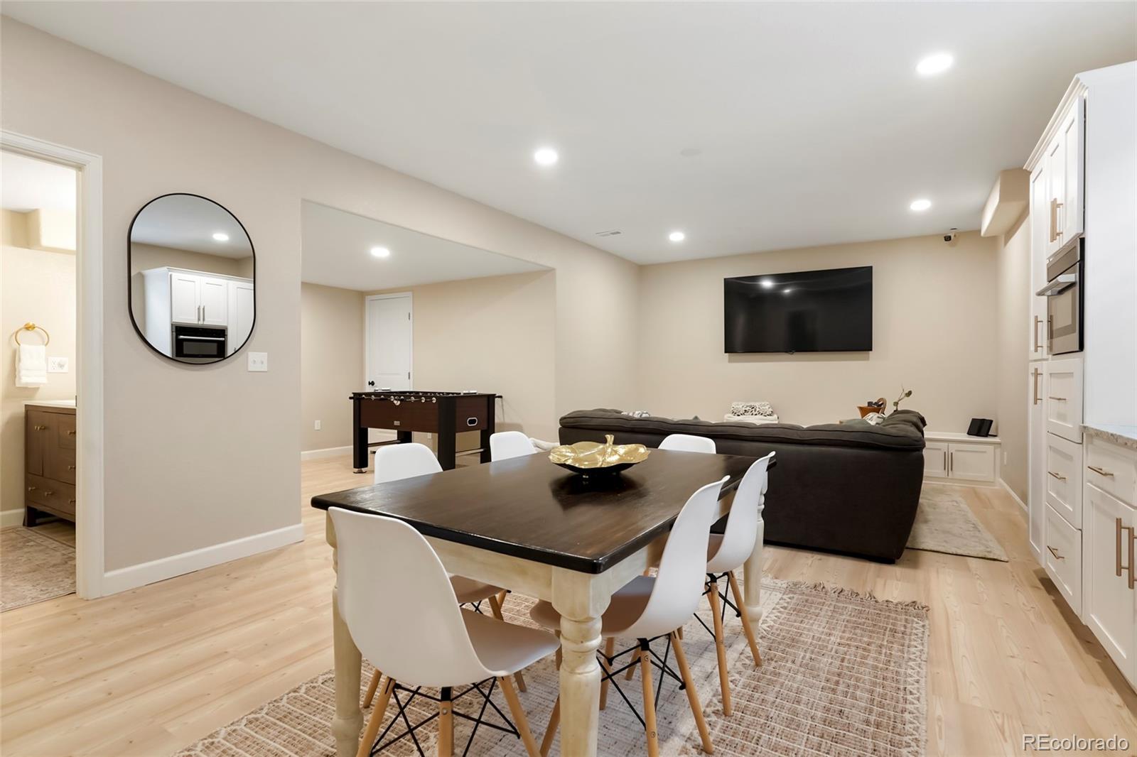 MLS Image #31 for 25341 e ottawa drive,aurora, Colorado