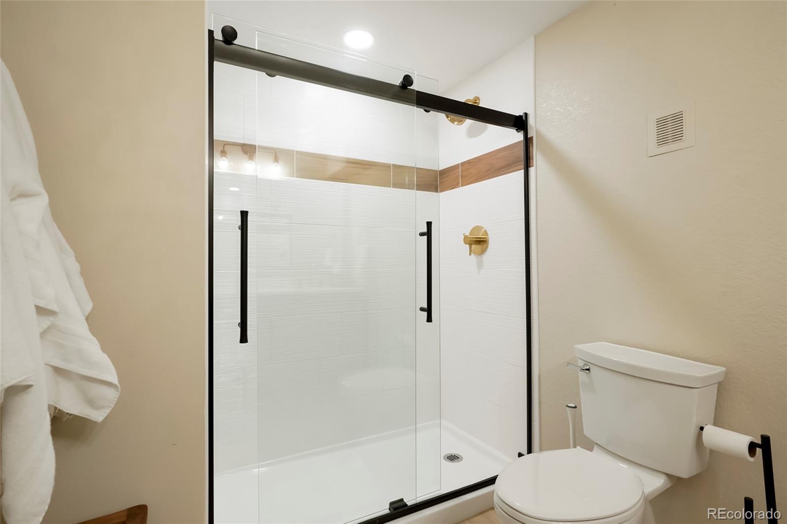 MLS Image #33 for 25341 e ottawa drive,aurora, Colorado