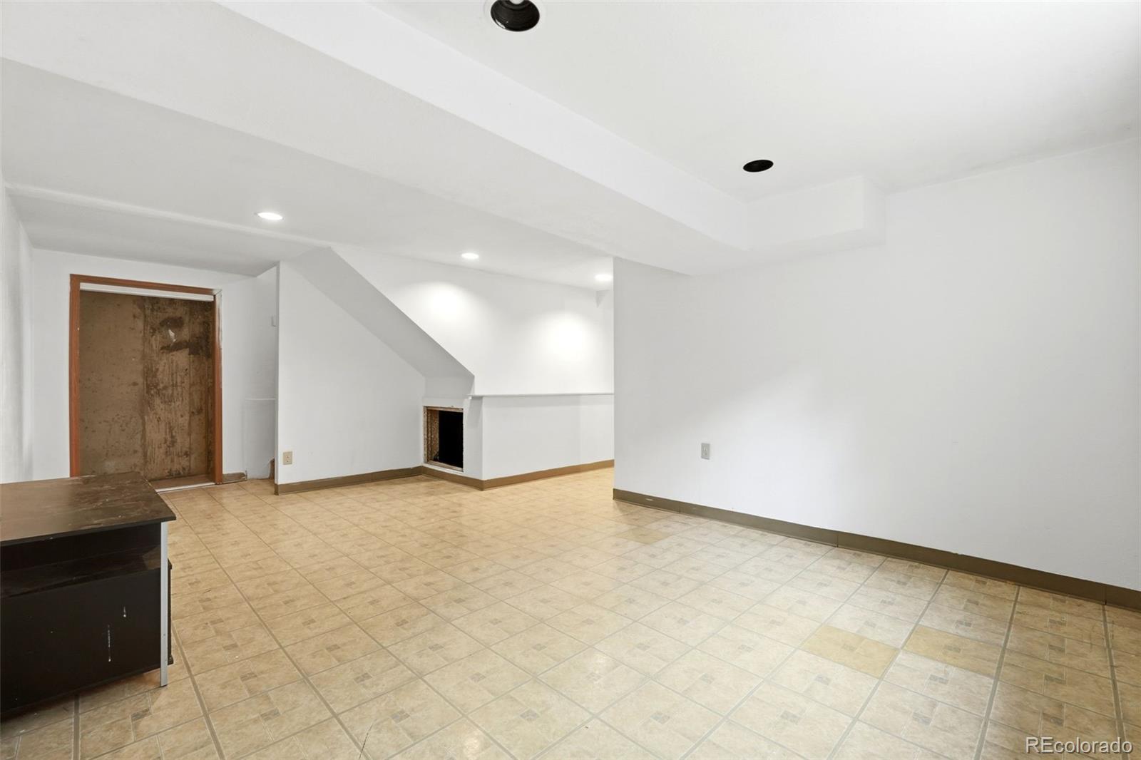 MLS Image #21 for 17592 e ohio circle,aurora, Colorado