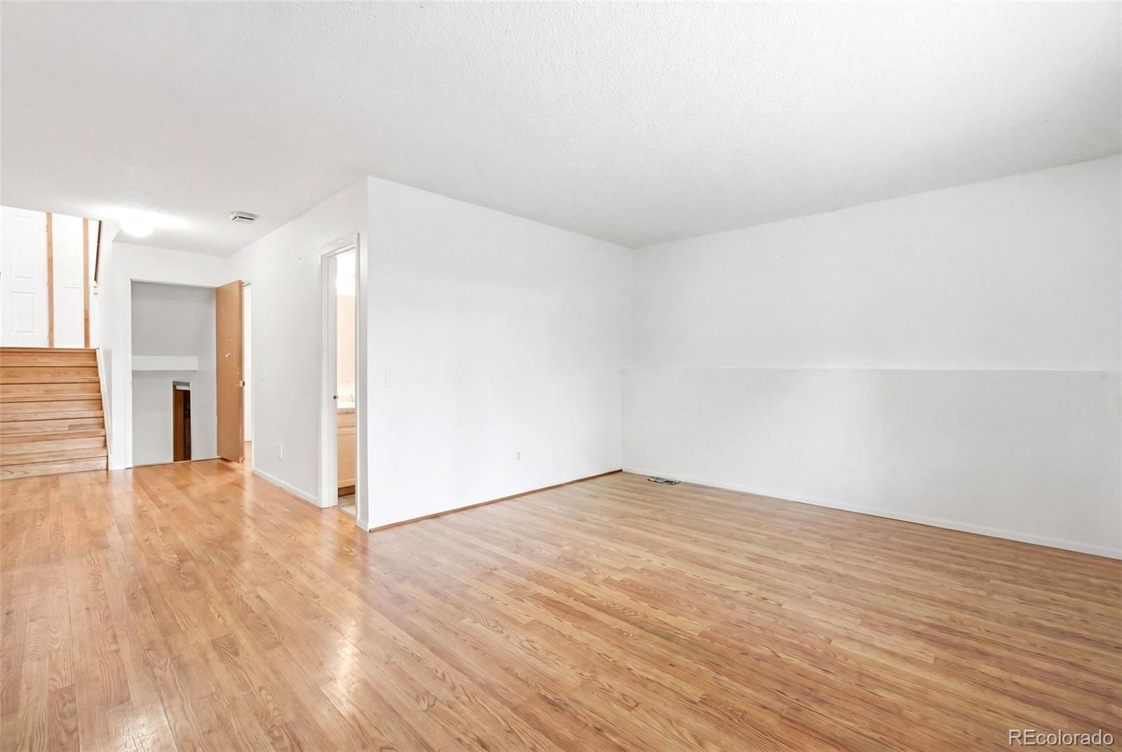 MLS Image #40 for 17592 e ohio circle,aurora, Colorado