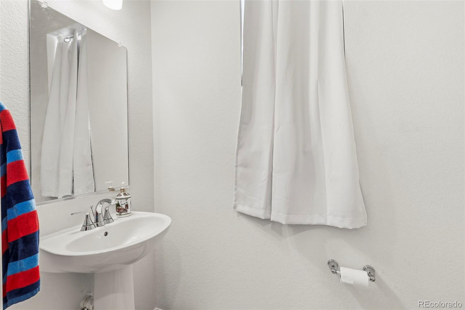 MLS Image #6 for 13558 e 111th avenue,commerce city, Colorado