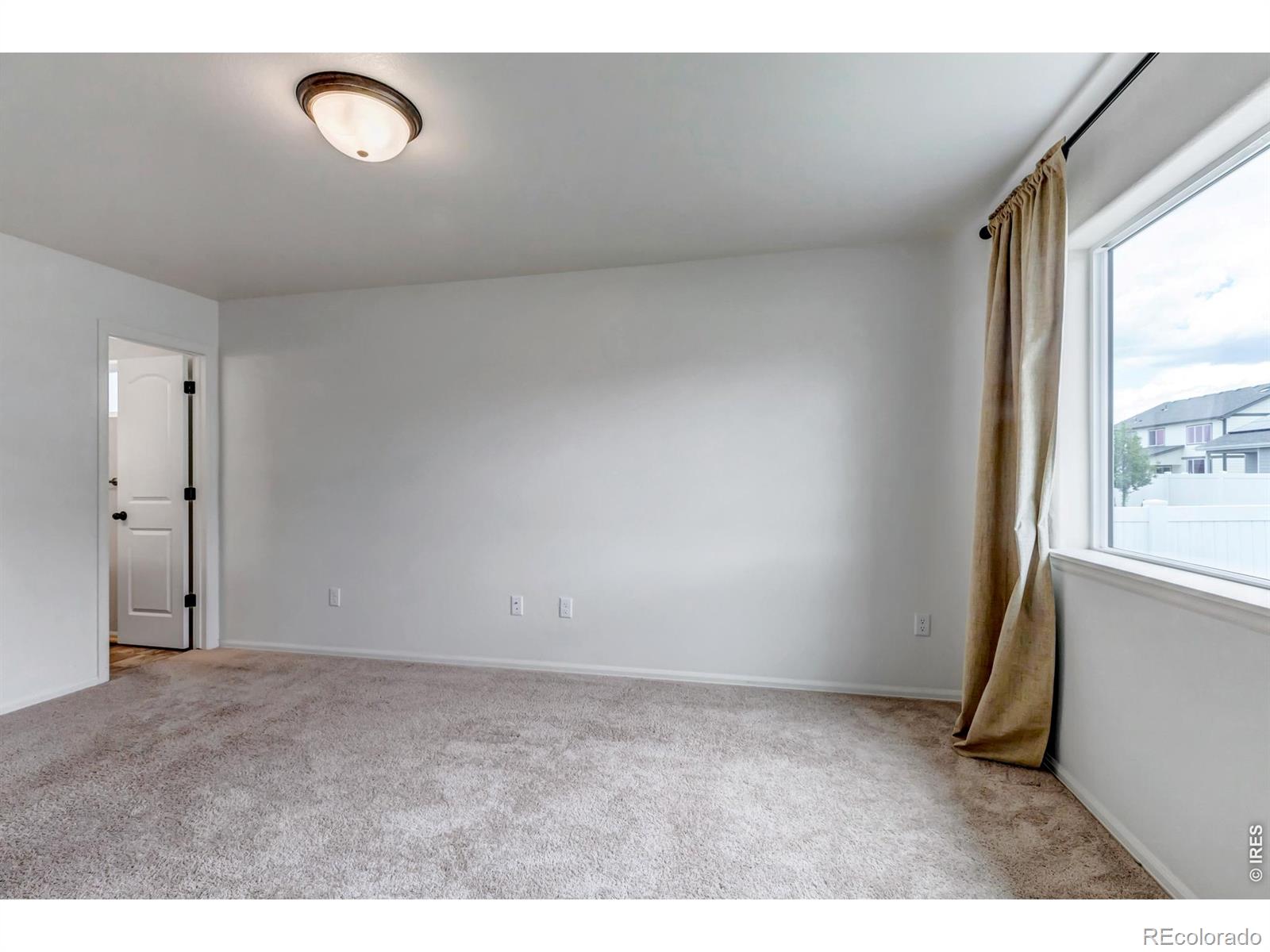 MLS Image #13 for 945  maplebrook drive,windsor, Colorado