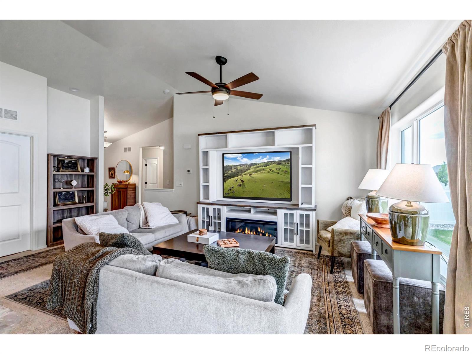 MLS Image #2 for 945  maplebrook drive,windsor, Colorado