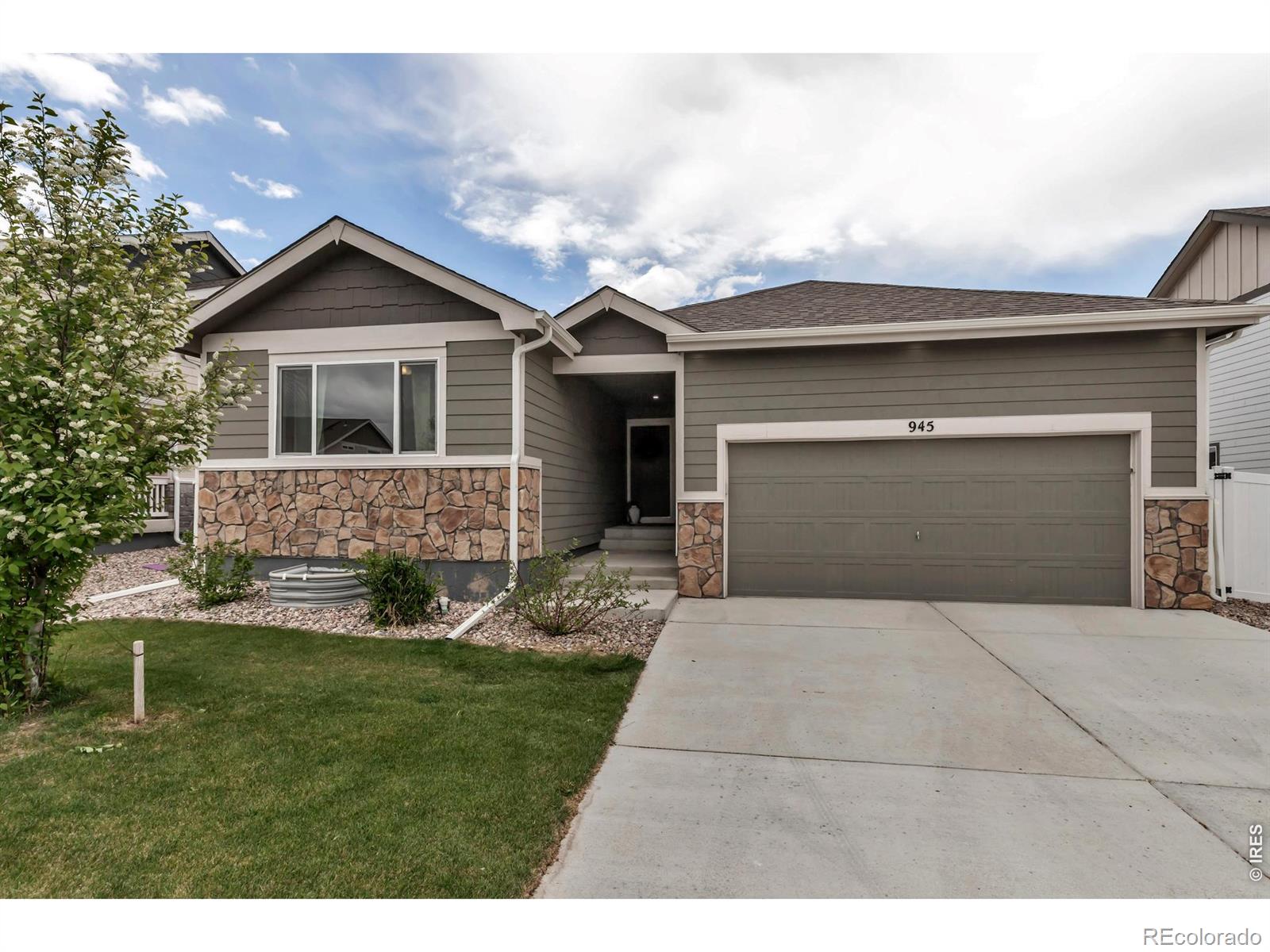 MLS Image #29 for 945  maplebrook drive,windsor, Colorado