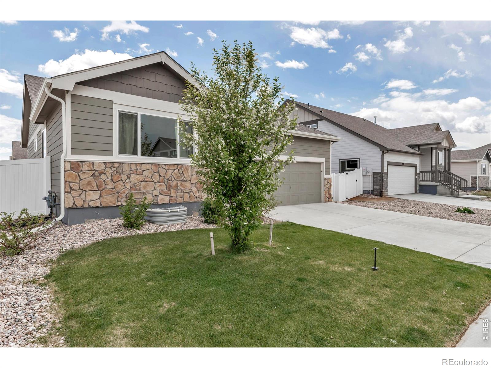 MLS Image #33 for 945  maplebrook drive,windsor, Colorado