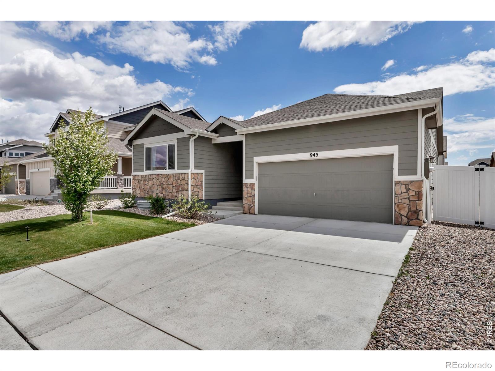 MLS Image #39 for 945  maplebrook drive,windsor, Colorado