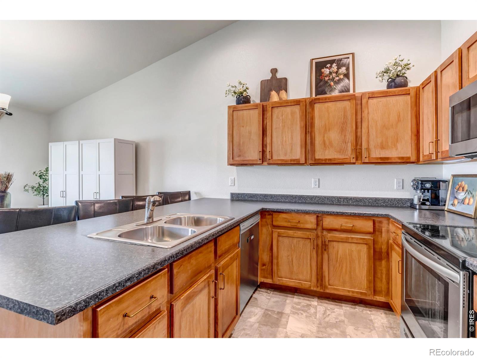 MLS Image #6 for 945  maplebrook drive,windsor, Colorado