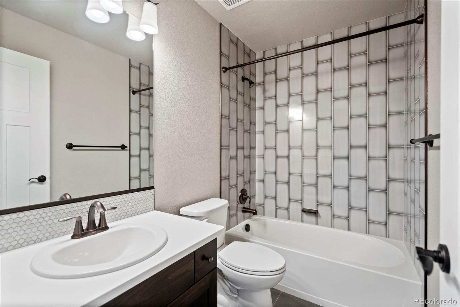 MLS Image #29 for 5411  long drive,timnath, Colorado