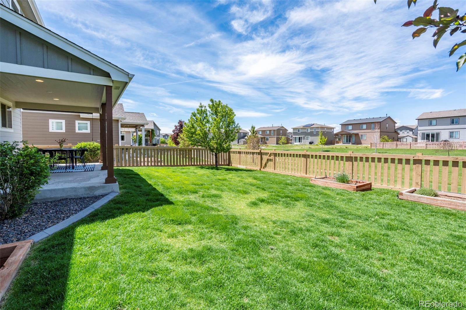 MLS Image #41 for 5411  long drive,timnath, Colorado