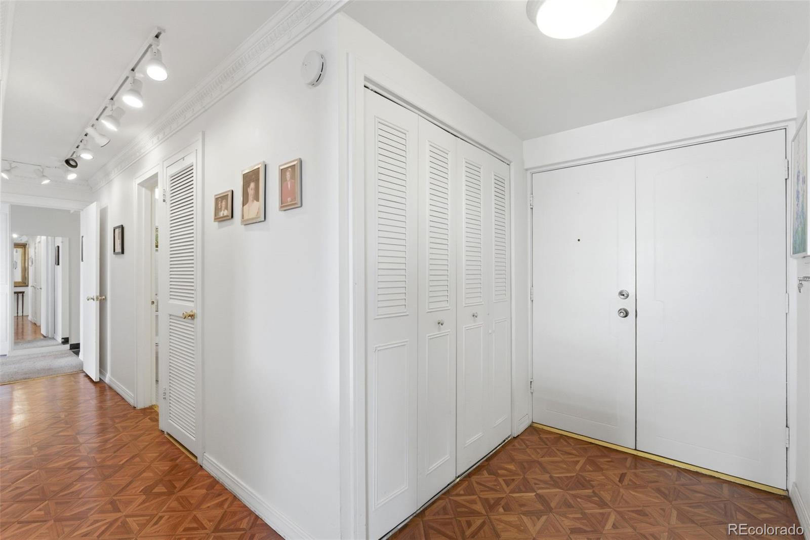 MLS Image #17 for 3131 e alameda avenue 502,denver, Colorado