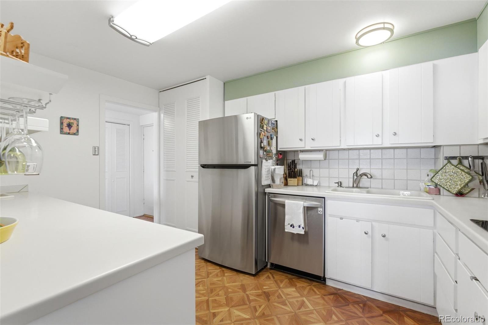 MLS Image #20 for 3131 e alameda avenue 502,denver, Colorado