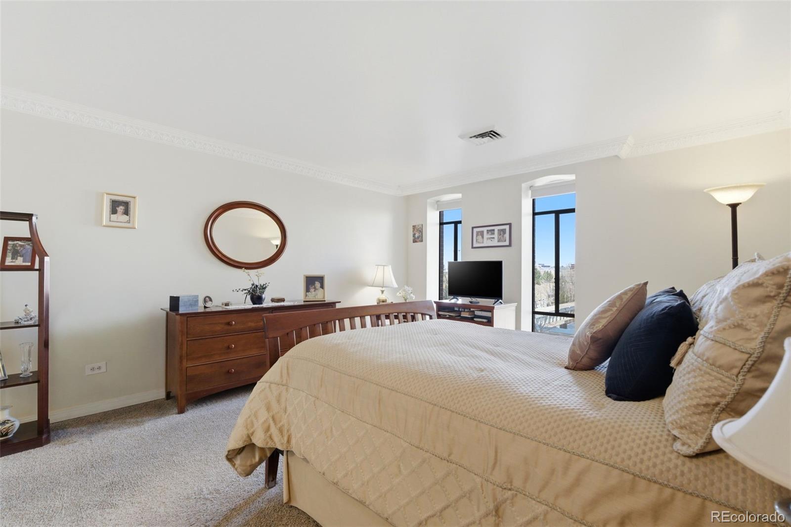 MLS Image #29 for 3131 e alameda avenue 502,denver, Colorado