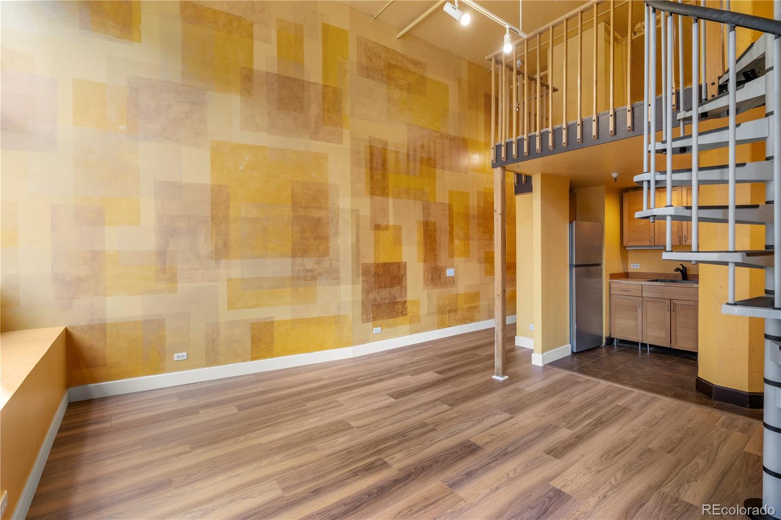 MLS Image #3 for 720  16th street 210,denver, Colorado