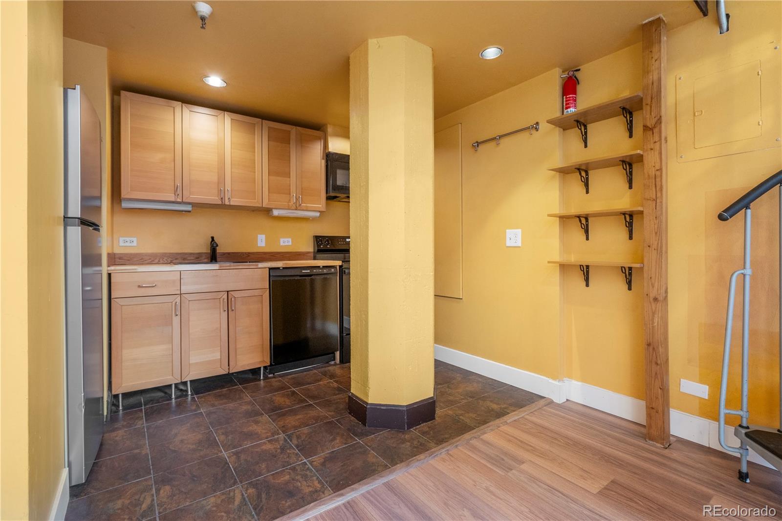 MLS Image #5 for 720  16th street 210,denver, Colorado