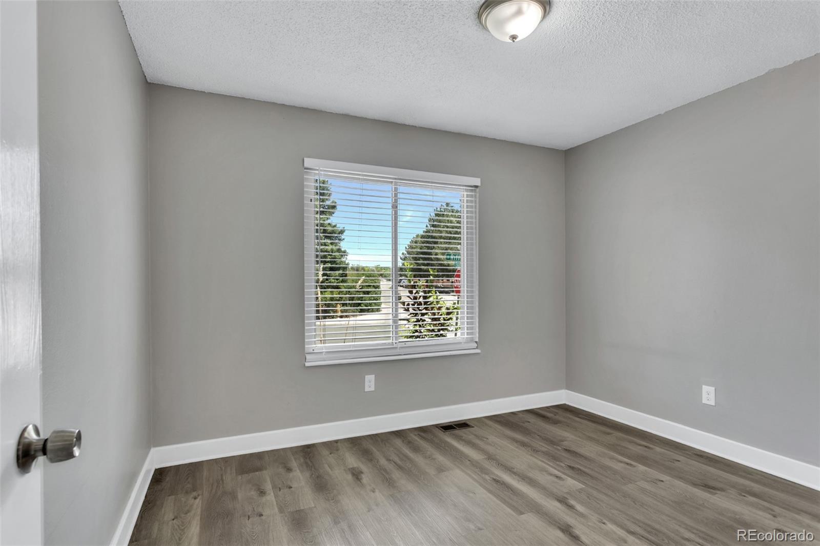 MLS Image #15 for 2093 s rifle street,aurora, Colorado