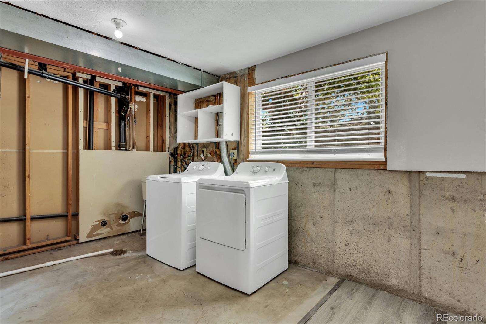 MLS Image #24 for 2093 s rifle street,aurora, Colorado