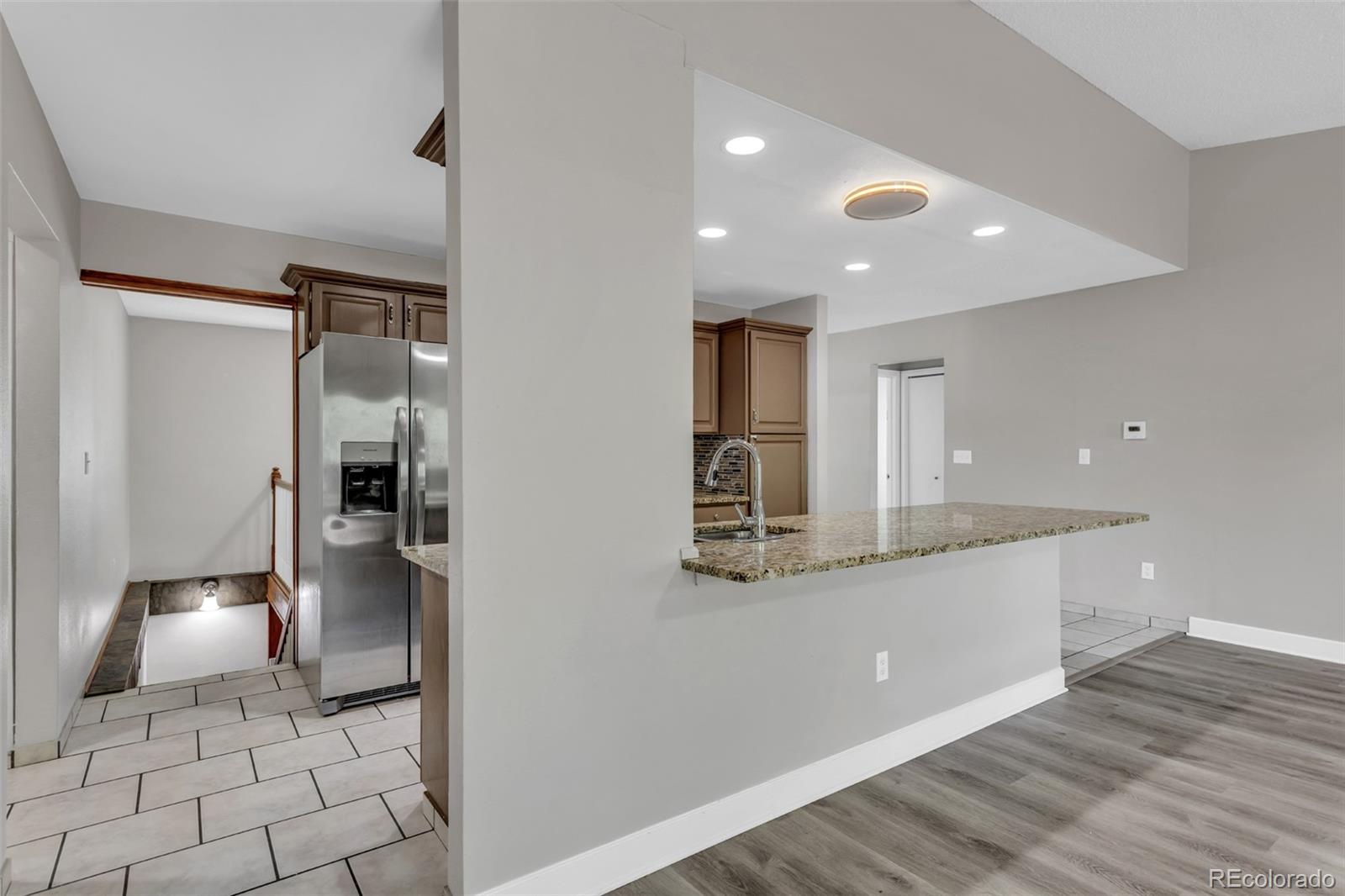 MLS Image #5 for 2093 s rifle street,aurora, Colorado