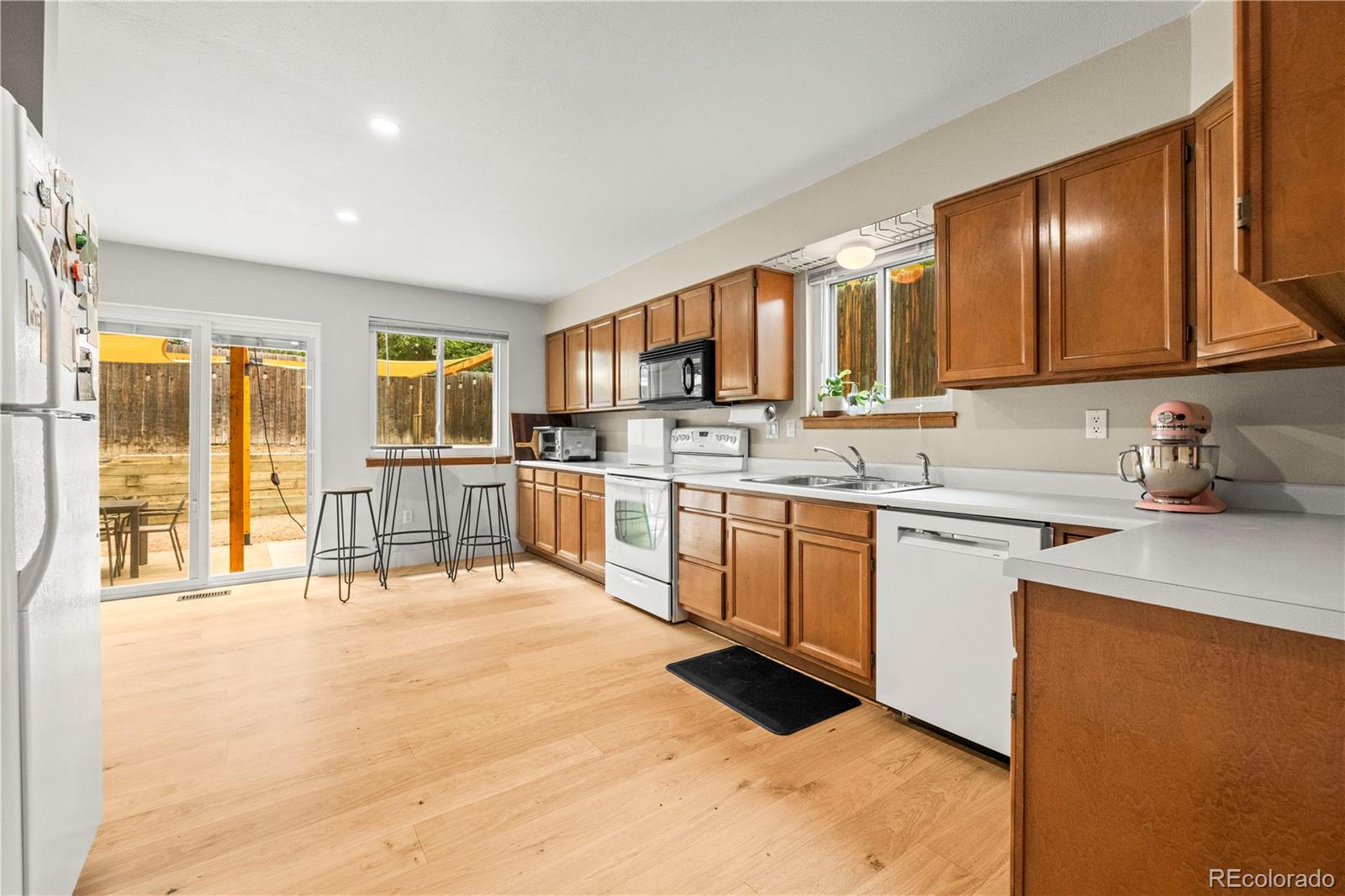 MLS Image #11 for 3733 w union avenue,denver, Colorado