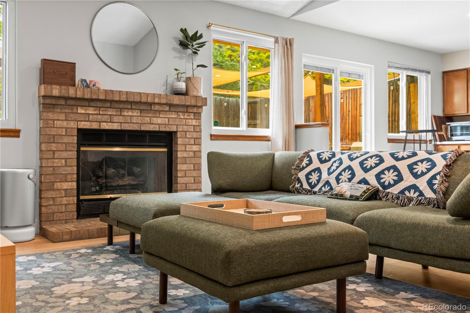 MLS Image #7 for 3733 w union avenue,denver, Colorado
