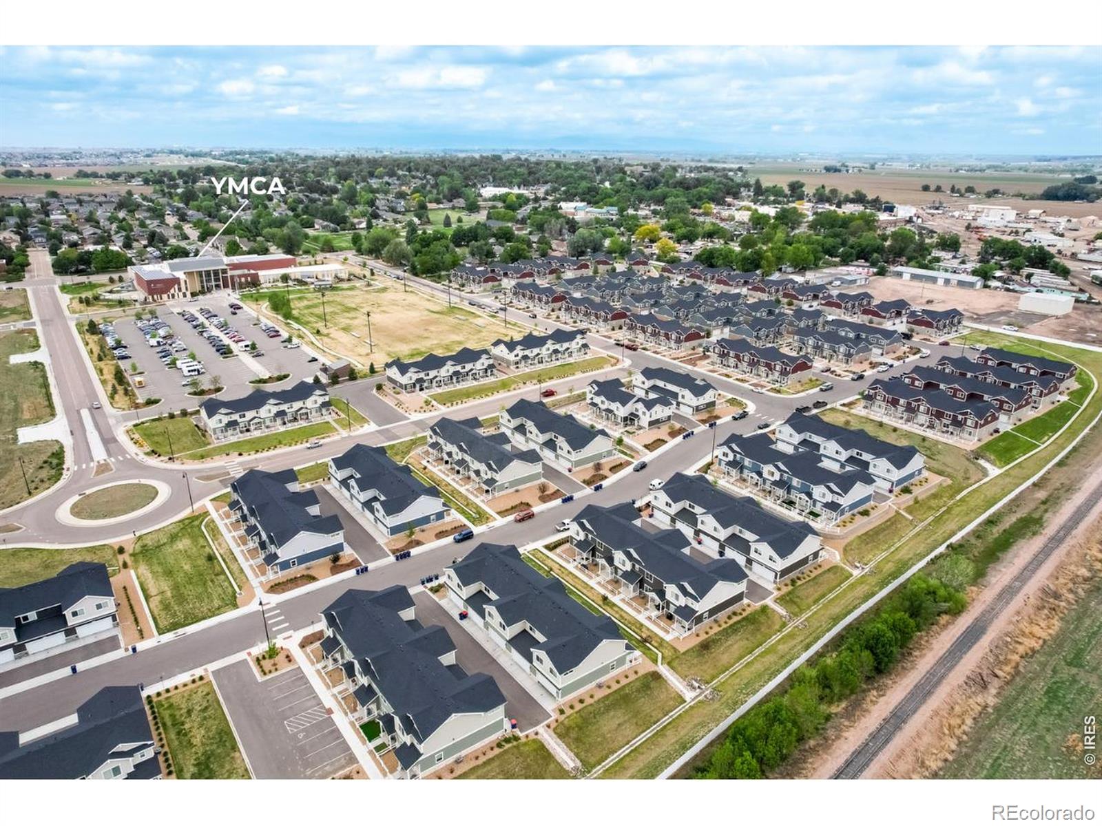 MLS Image #17 for 425  condor way,johnstown, Colorado