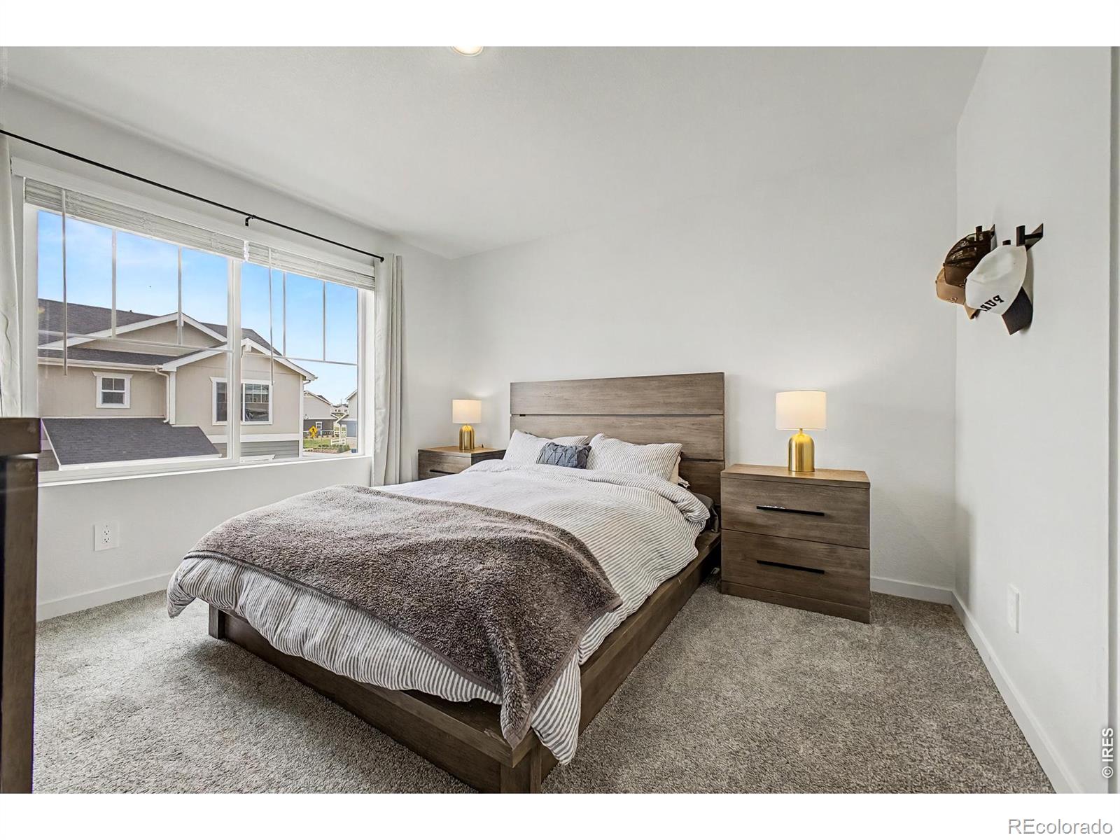 MLS Image #8 for 425  condor way,johnstown, Colorado