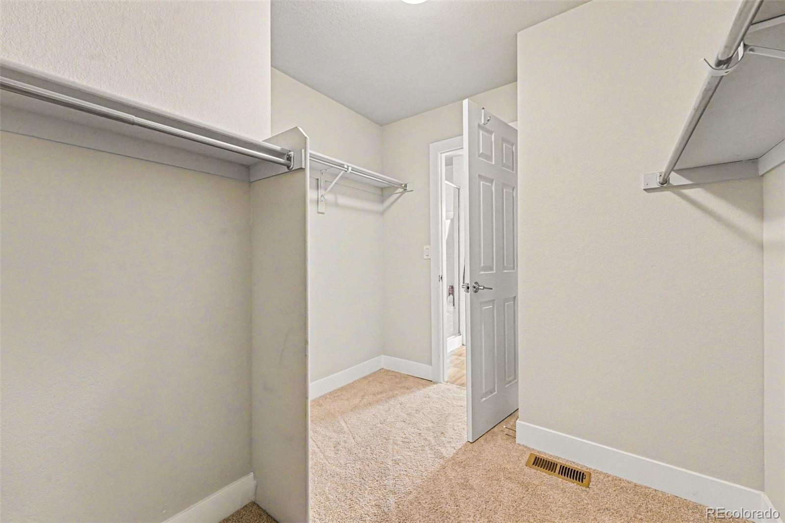 MLS Image #10 for 4761  memphis street,denver, Colorado