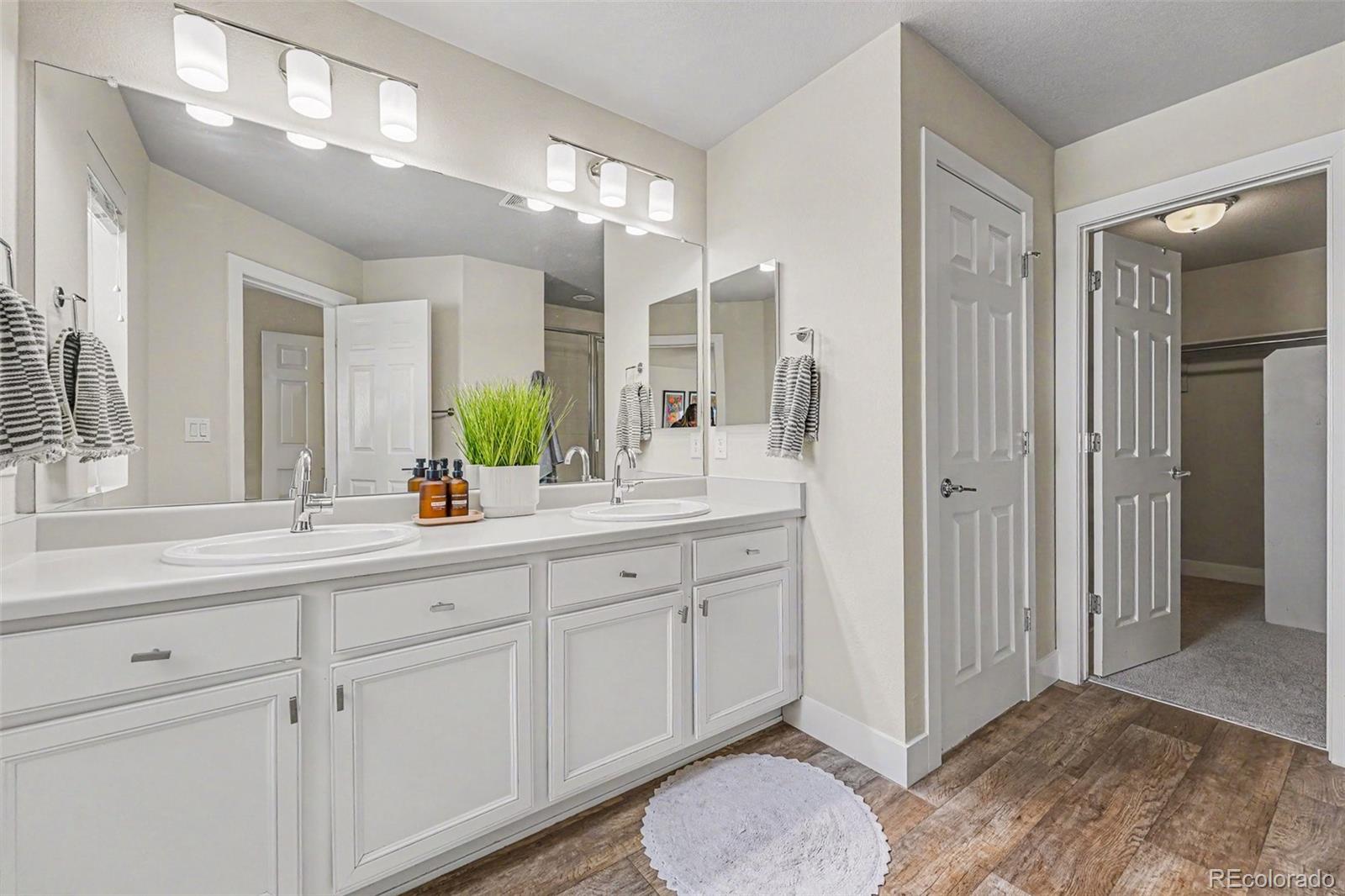 MLS Image #8 for 4761  memphis street,denver, Colorado