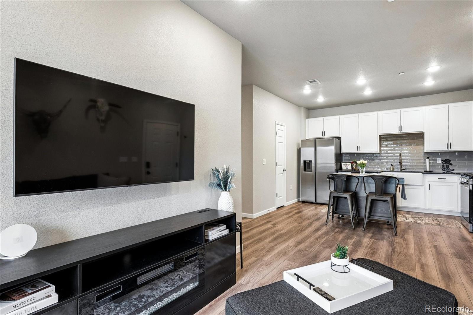 MLS Image #12 for 9962 w victoria place,littleton, Colorado
