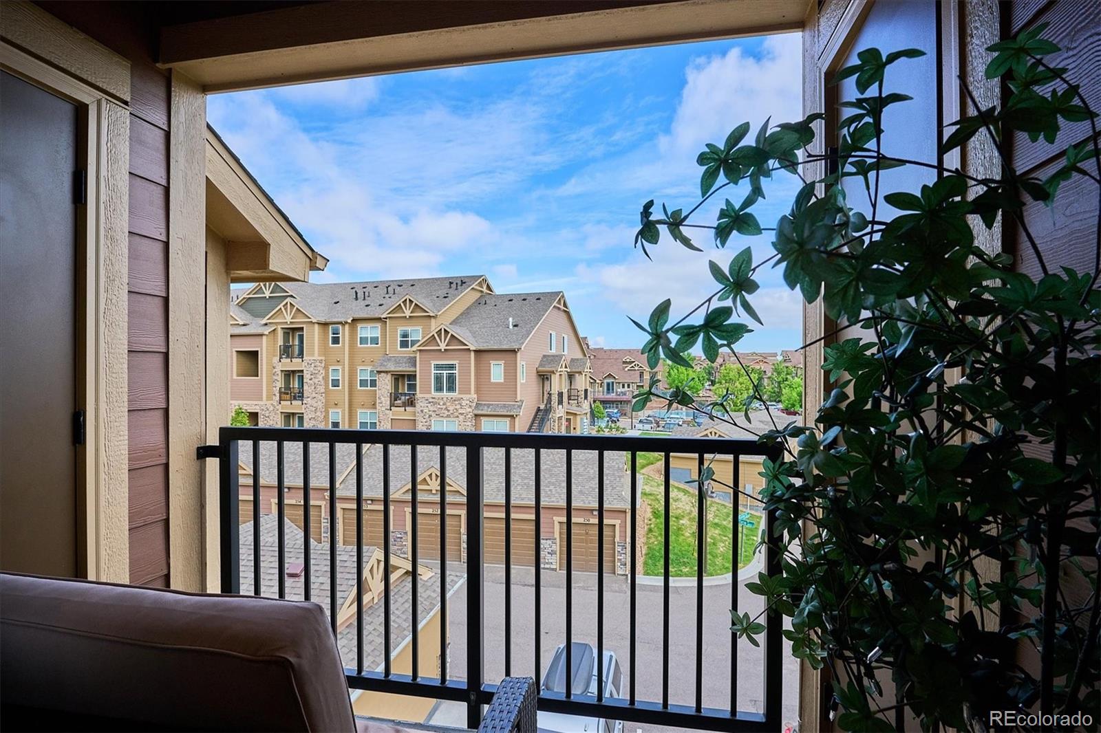MLS Image #13 for 9962 w victoria place,littleton, Colorado