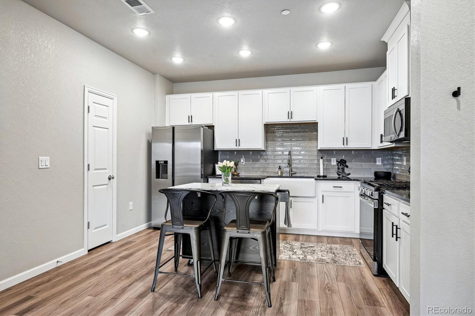 MLS Image #2 for 9962 w victoria place,littleton, Colorado